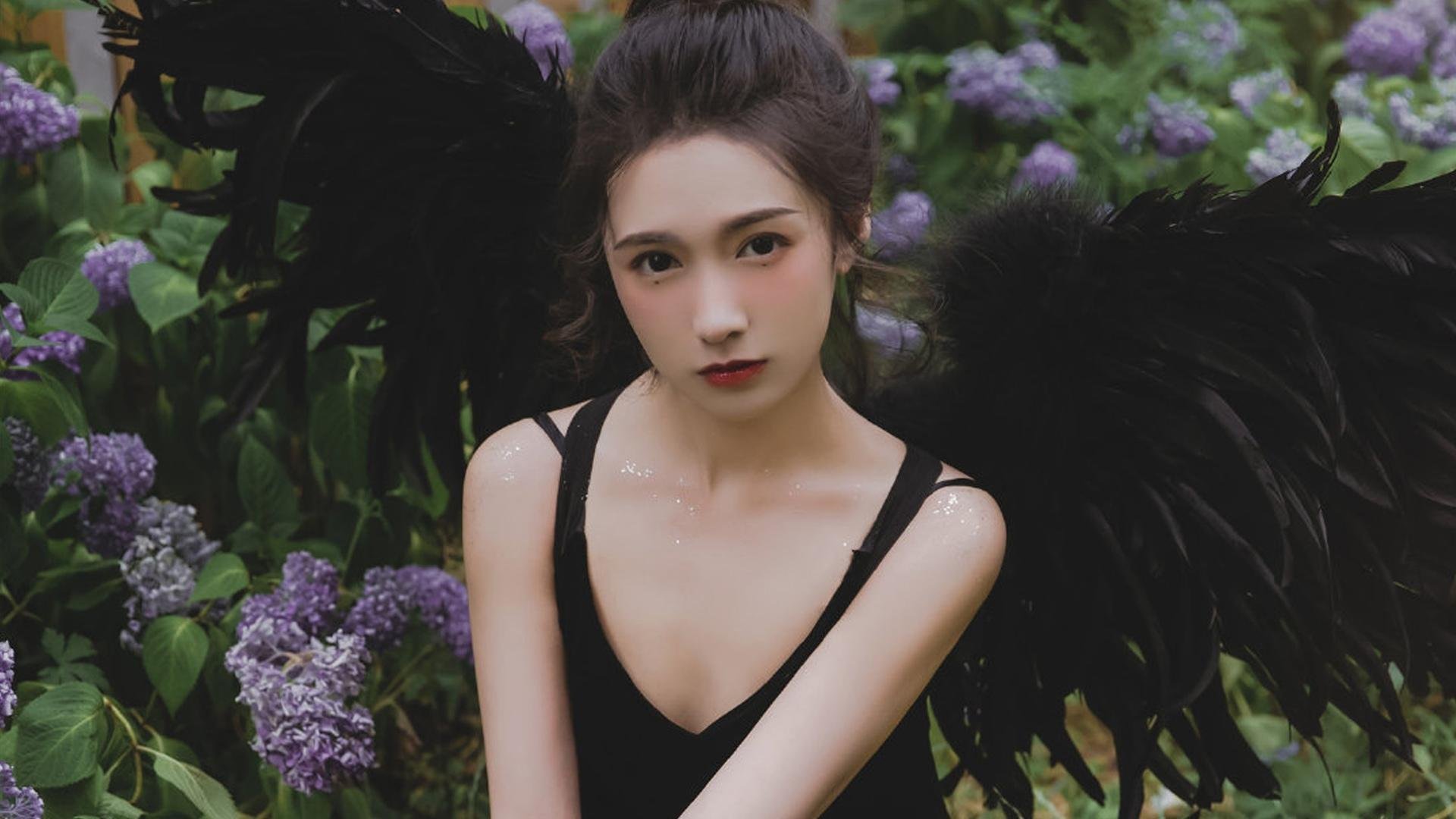 开云平台-“英超领头羊迎战强敌，冠军争夺早已打响”，英超 冠军